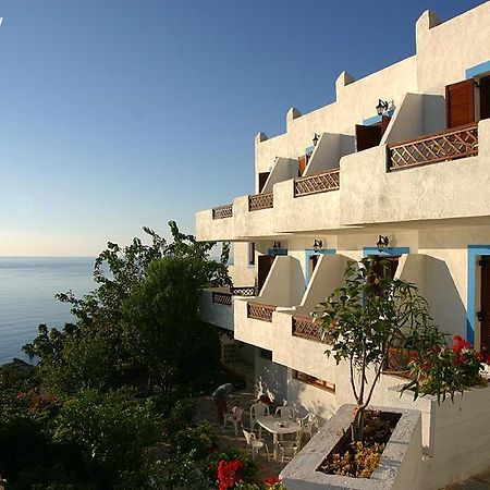 Albatros Hotel أموبي المظهر الخارجي الصورة
